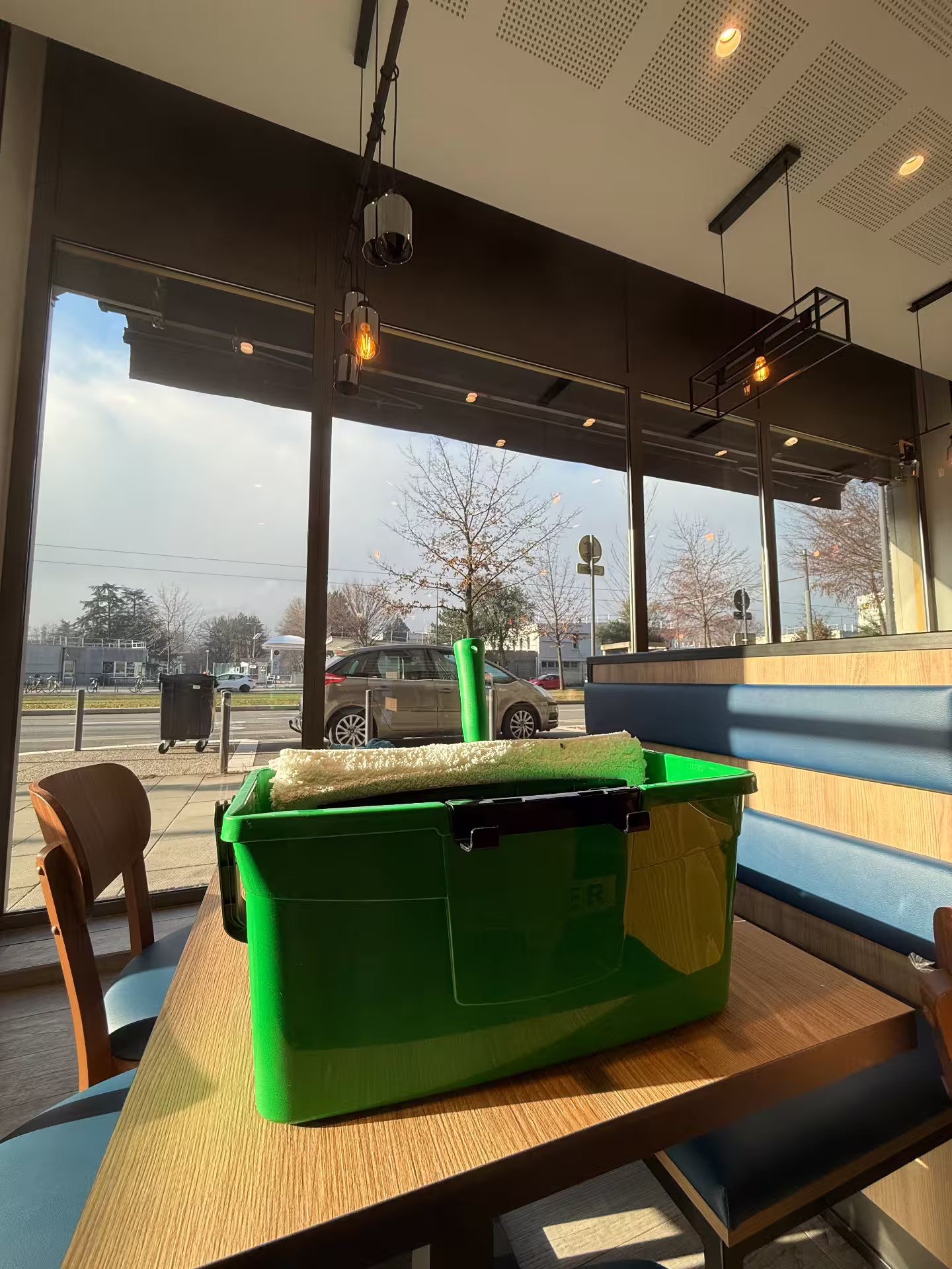 Matériel professionnel de nettoyage de vitres