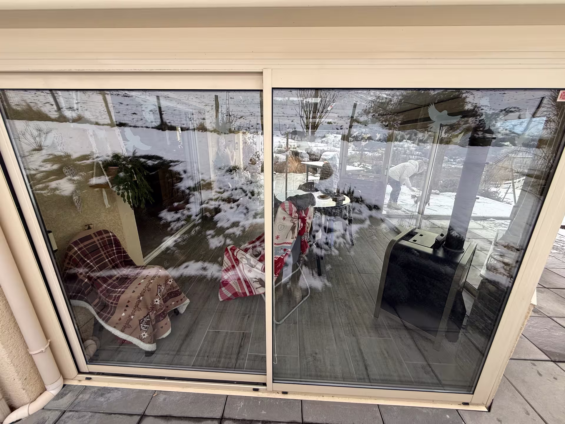 Vue dégagée à travers vitres propres